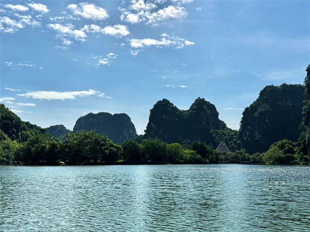 チャンアン手漕ぎボートクルーズ　キングコングロケ地