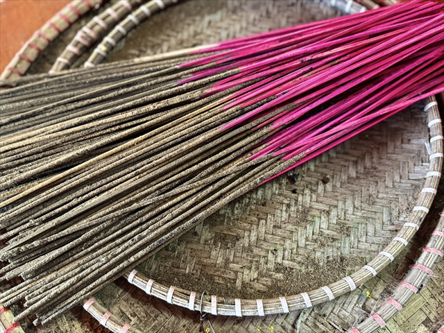 火薬を塗った線香