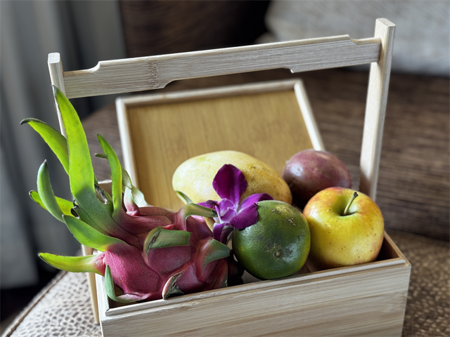 InterContinental Hanoi Westlake　客室のフルーツ