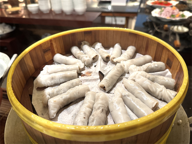 InterContinental Hanoi Westlake　朝食　バインクオン