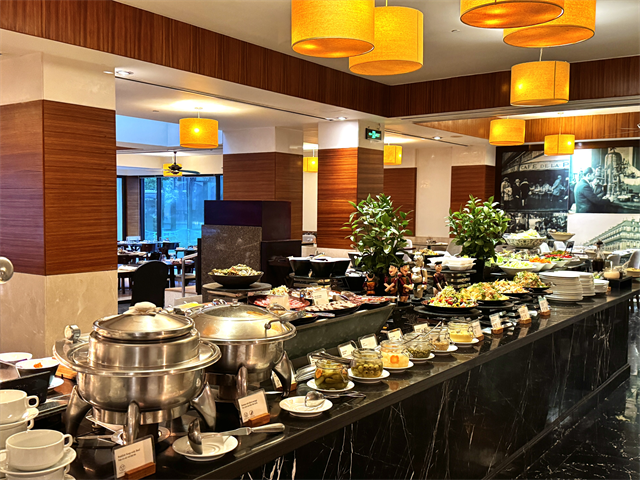 InterContinental Hanoi Westlake　朝食ビュッフェ