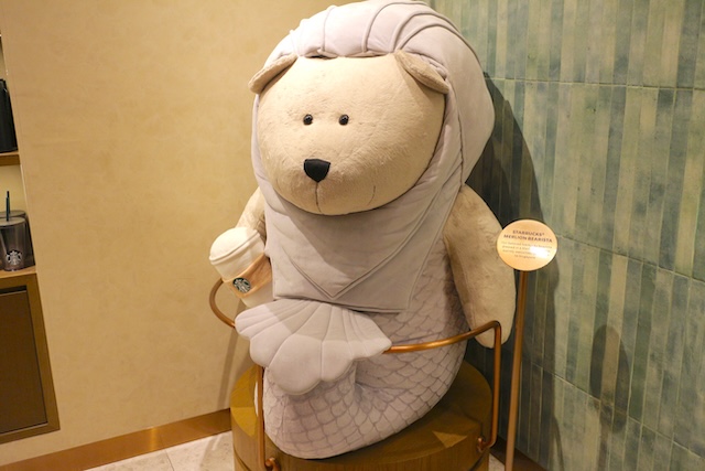 シンガポール 37スミスストリート店 チャイナタウン スターバックス マーライオン ベアリスタ