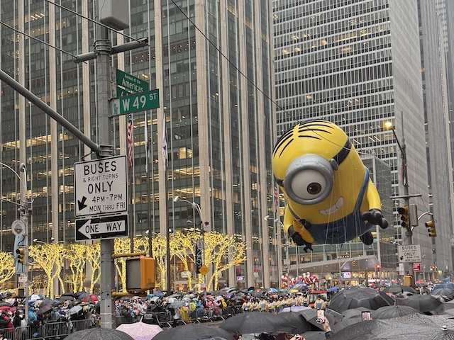 NY サンクスギビングデー ニューヨーク　パレード