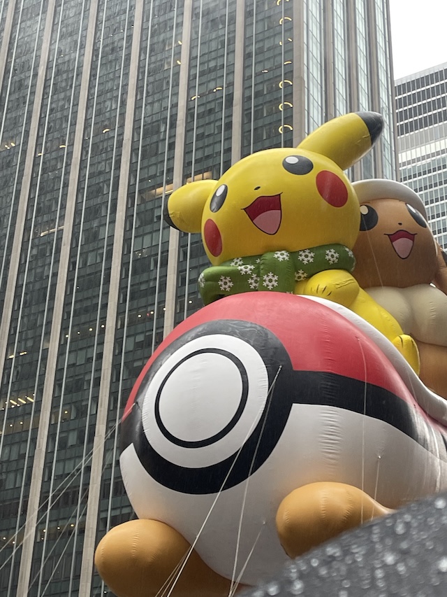 NY サンクスギビングデー ニューヨーク　パレード　ポケモン