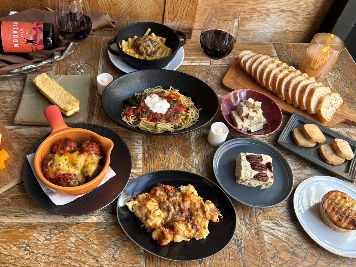 料理が並んだ様子(真上)