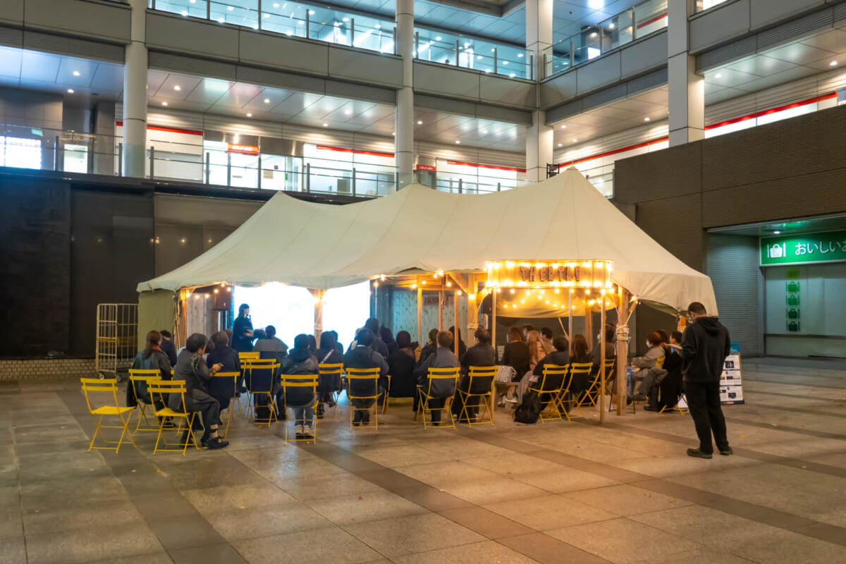 品国 シアター2