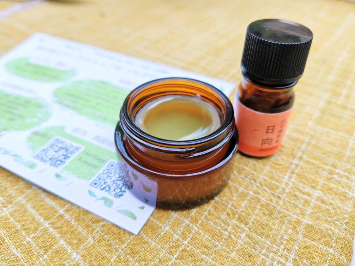 神奈川県相模原市・「つちざわの森」ワークショップ体験（香りのバーム作り）2