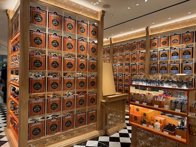 シンガポール　チャンギ空港　楽しみ方　買い物　バシャコーヒー