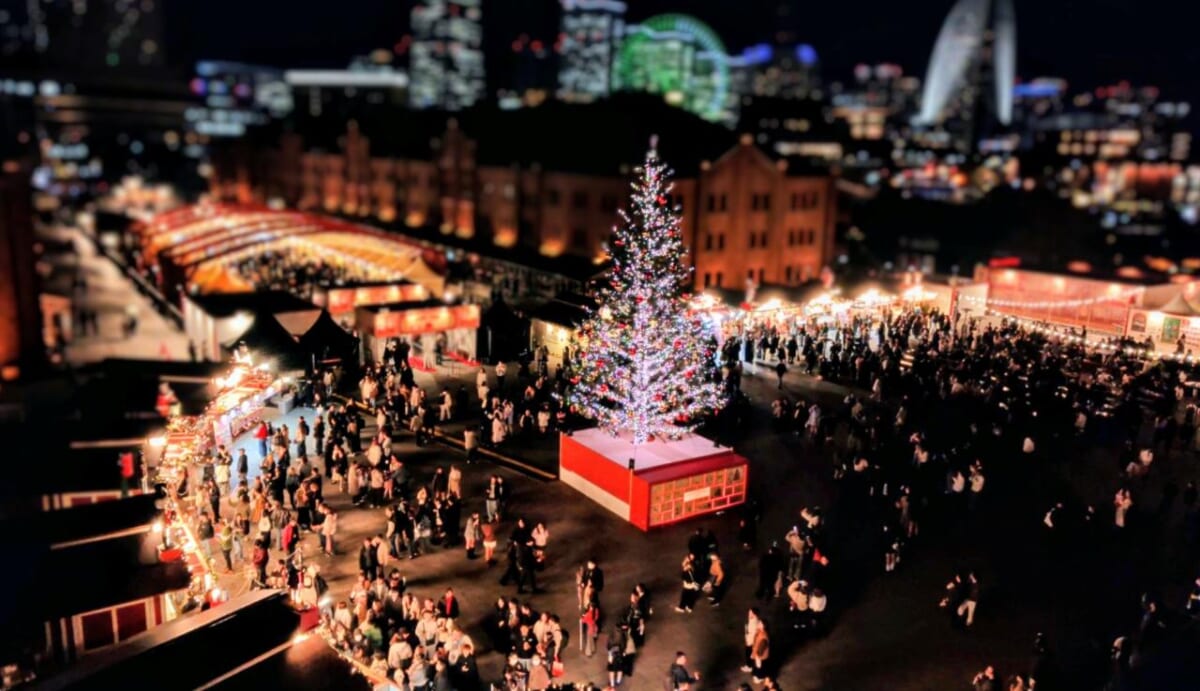 2025年は新エリア登場で輝きがスケールアップ！「Christmas Market in 横浜赤レンガ倉庫」 初日レポート