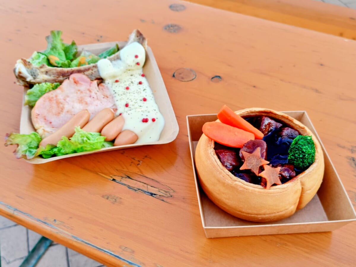 神奈川県横浜市・2025年11月21日(金)~2025年12月25日(木)「Christmas Market in 横浜赤レンガ倉庫」クリスマスメニュー