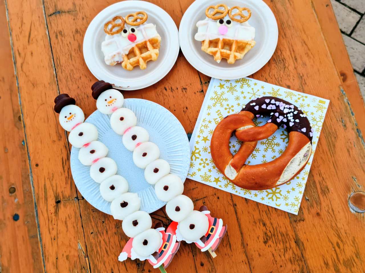 神奈川県横浜市・2025年11月21日(金)~2025年12月25日(木)「Christmas Market in 横浜赤レンガ倉庫」クリスマスメニュー2