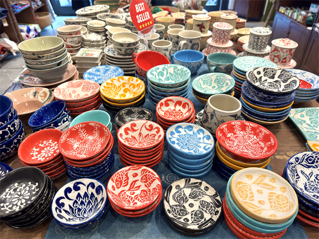 ハノイ商店　陶器3