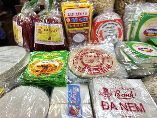 ドンスアン市場　ライスペーパー