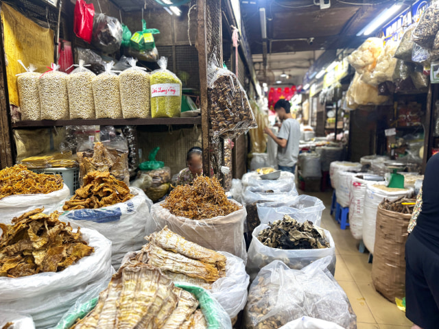 ドンスアン市場　乾物1