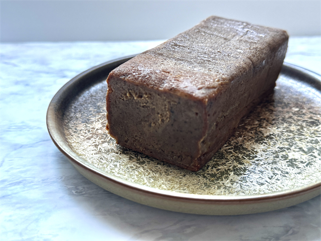 ベンガルショコラ　カット前