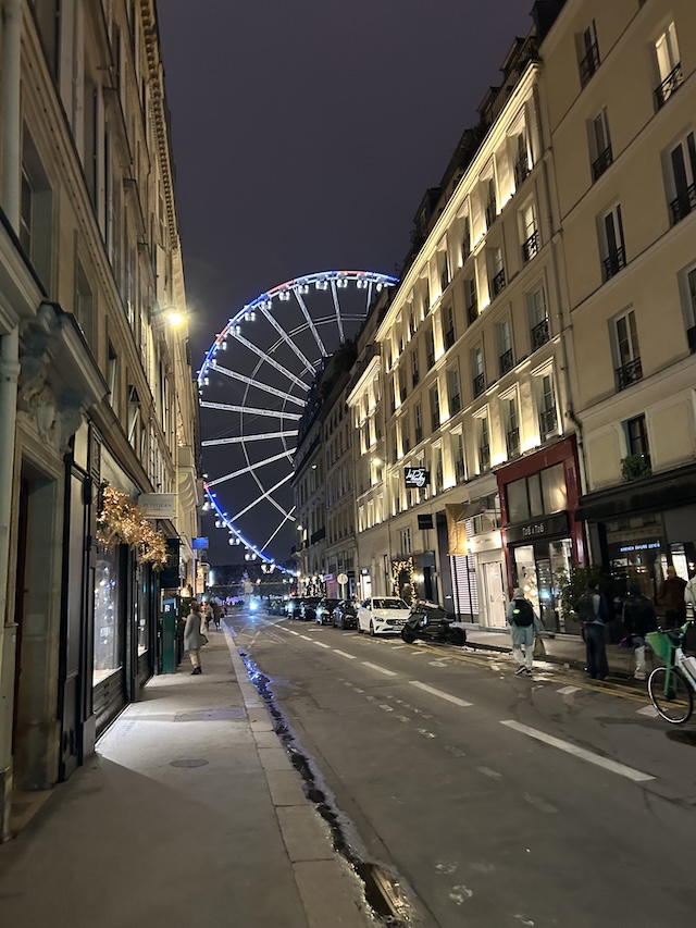 パリ中心部の街並み