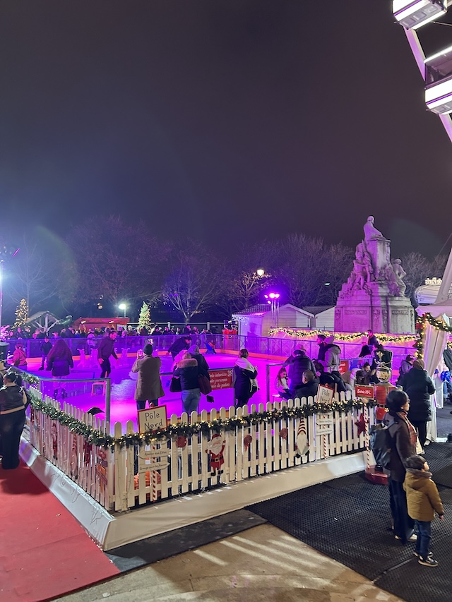 チュイルリー公園のスケート場