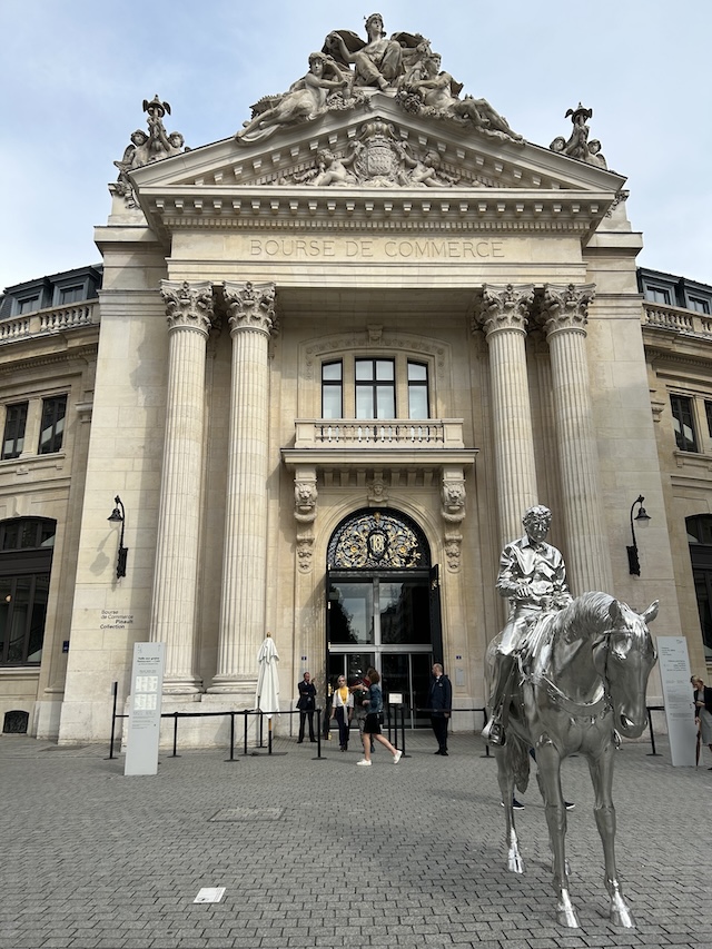 ブルス・ドゥ・コメルス – ピノー・コレクション 外観