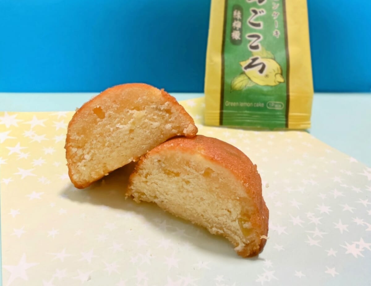 広島県広島市・広島駅「みやげ街道エキエ広島店」広島レモンケーキ／島ごころ「グリーンレモンケーキ」