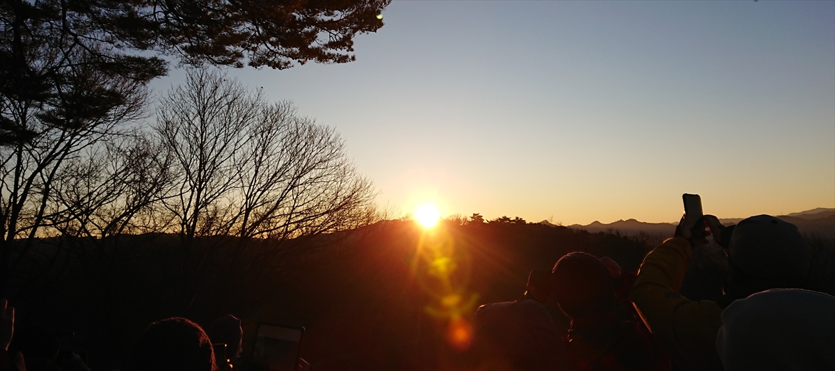 【元旦限定】標高約1,100mで迎える平尾山 山頂からの初日の出！条件がそろえば雲海も