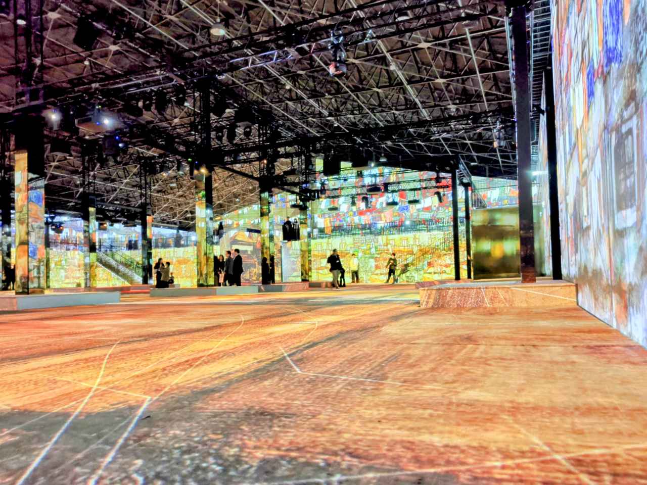 神奈川県横浜市・山下ふ頭4号上屋、2025年12月20日（土）～2026年3月31日（火）「THE MOVEUM YOKOHAMA by TOYOTA GROUP」シアタープログラム「ウィーン世紀末芸術『美の黄金時代』」2