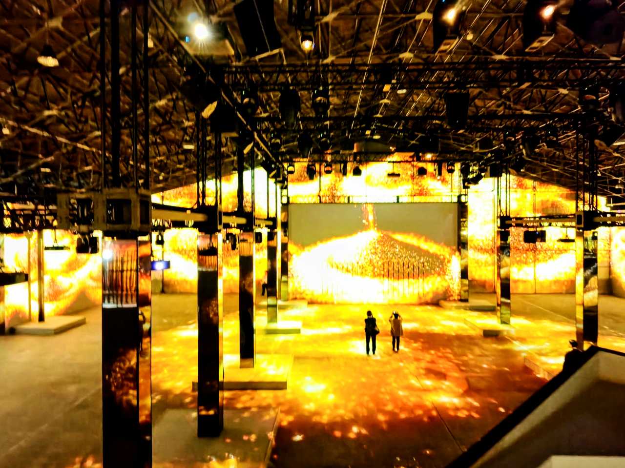 神奈川県横浜市・山下ふ頭4号上屋、2025年12月20日（土）～2026年3月31日（火）「THE MOVEUM YOKOHAMA by TOYOTA GROUP」シアタープログラム「ウィーン世紀末芸術『美の黄金時代』」9