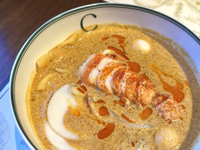 CHATTERBOX CAFÉ 丸の内店　ラクサ