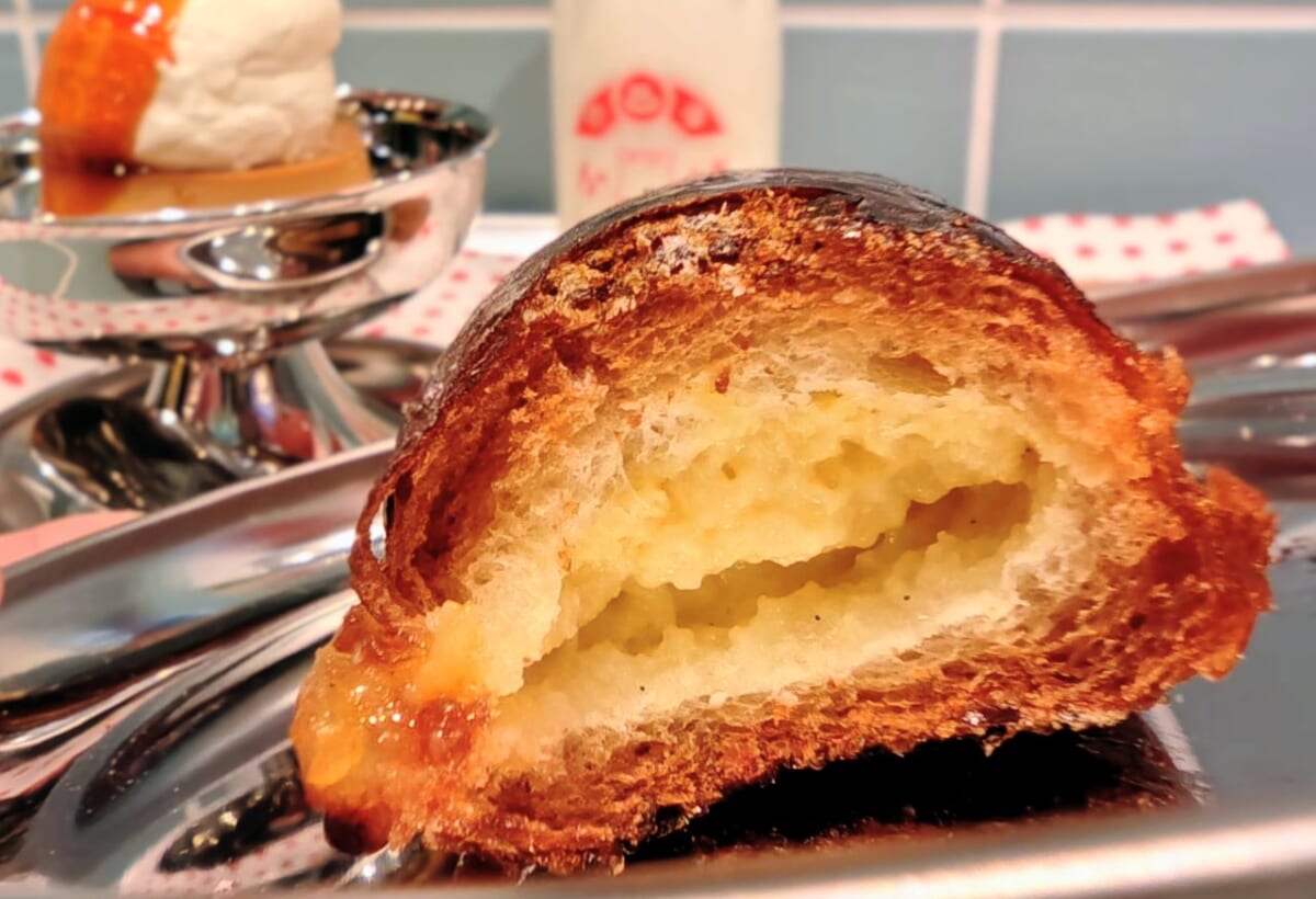 静岡県熱海市・「熱海プリンファクトリー」熱海プリンこっぺプレミアム「熱海プリンのこっぺ棒」2