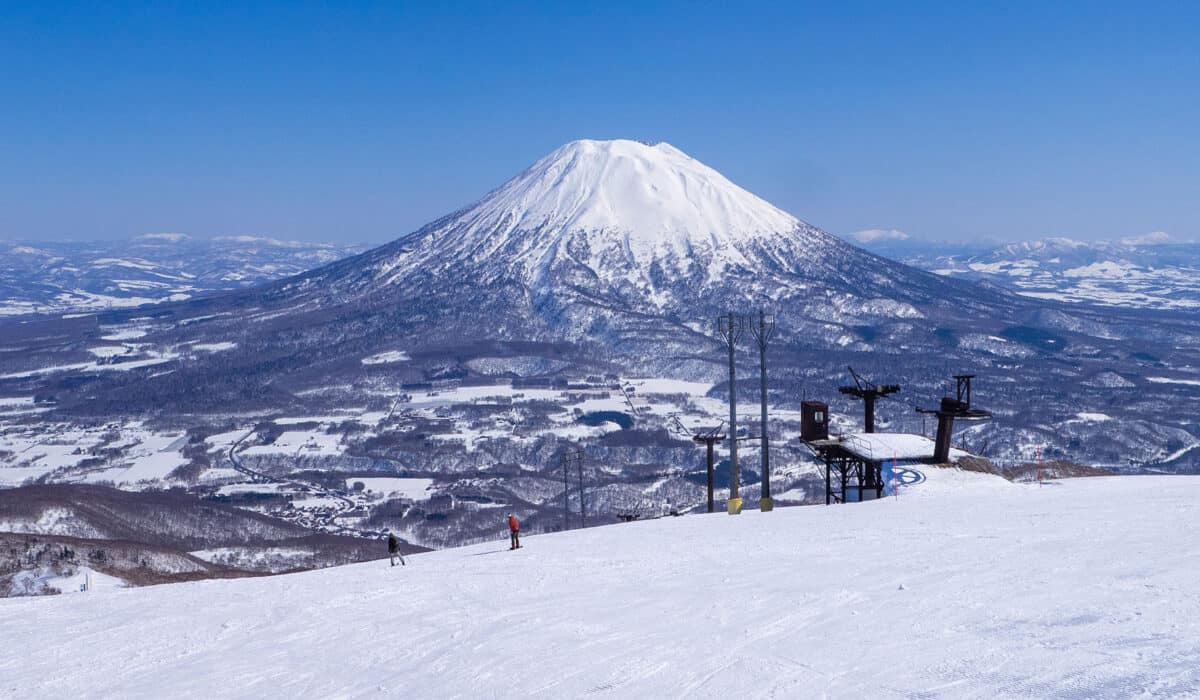 シャレーアイビーワイス　ニセコ　HANAZONO 花園　スキー場