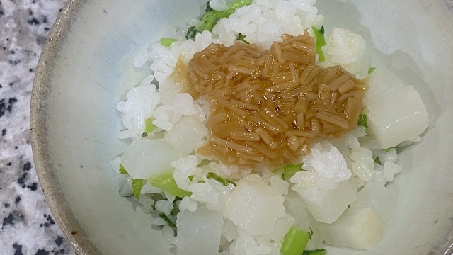 北海道　大滝区　ニセコ方面に行く途中　きのこ王国　お土産コーナー　なめ茸　アレンジレシピ　大根飯になめ茸