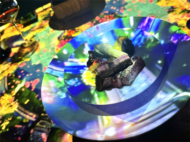 イマーシブダイニングFANTASIA 夢　天空の庭