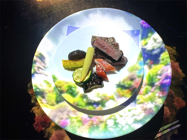 イマーシブダイニングFANTASIA 夢　肉料理