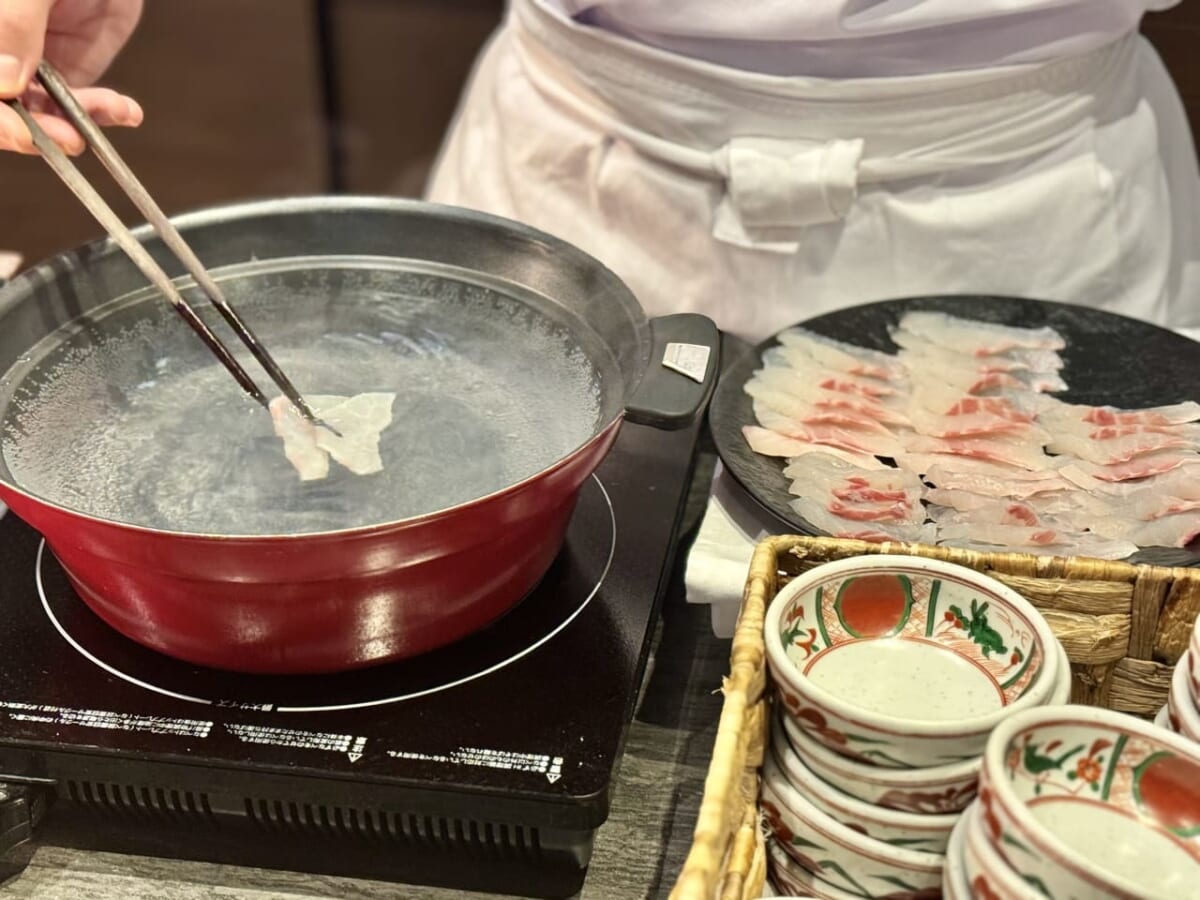 ラフォーレ伊東　しゃぶしゃぶ