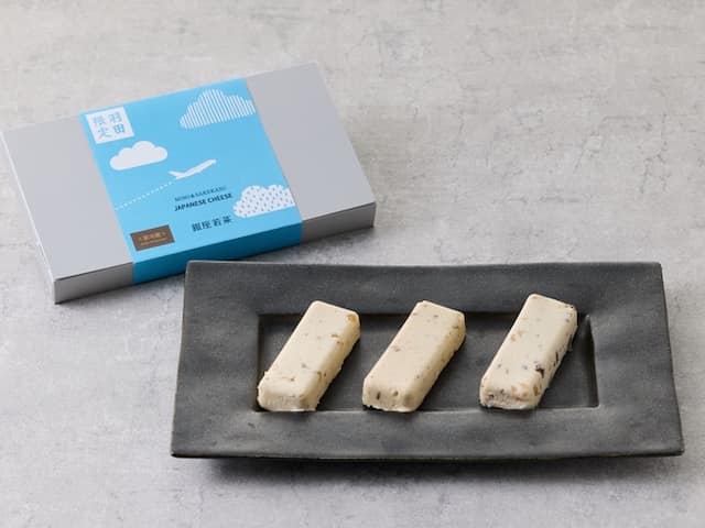 銀座のチーズ 3点詰め合わせ（江戸ごぼう七味・いぶりがっこ・奈良漬＆ペッパー）3点入 各60g／1960円 (税込2116円)