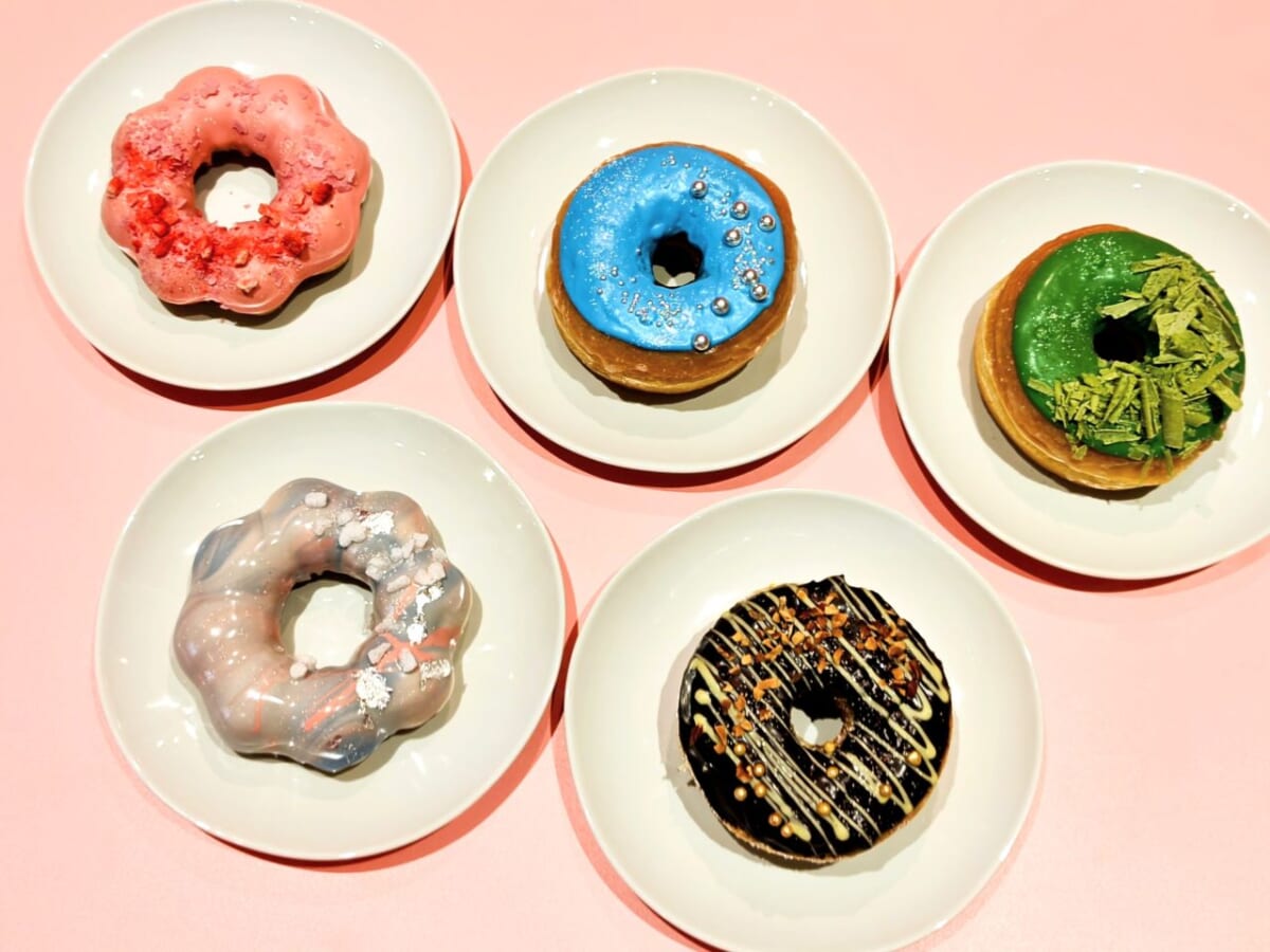 神奈川県横浜市・「ワンダリア横浜 Supported by Umios」ワンダリアカフェ（ワンダリアドーナツ）