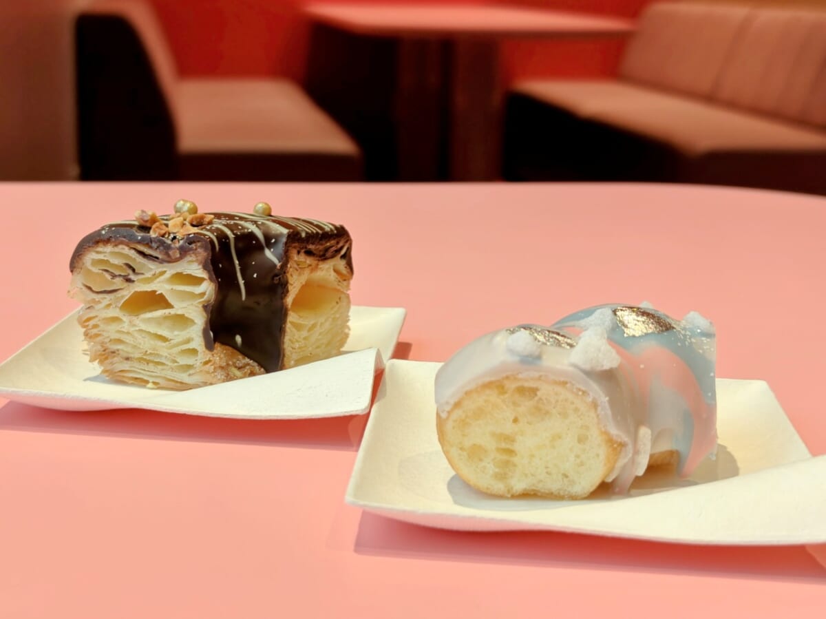 神奈川県横浜市・「ワンダリア横浜 Supported by Umios」ワンダリアカフェ（ワンダリア 洞窟ドーナツ、ワンダリア スカイドーナツ）