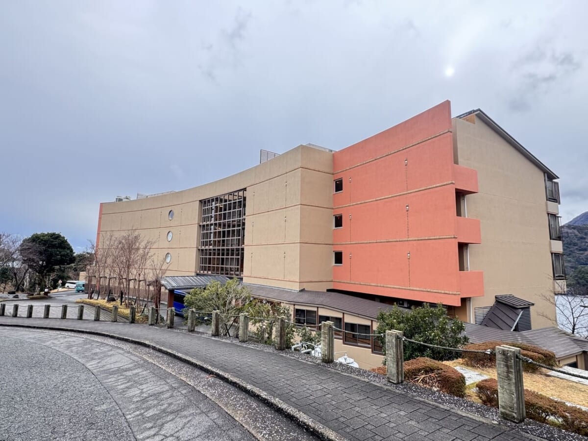 「赤沢温泉ホテル」外観