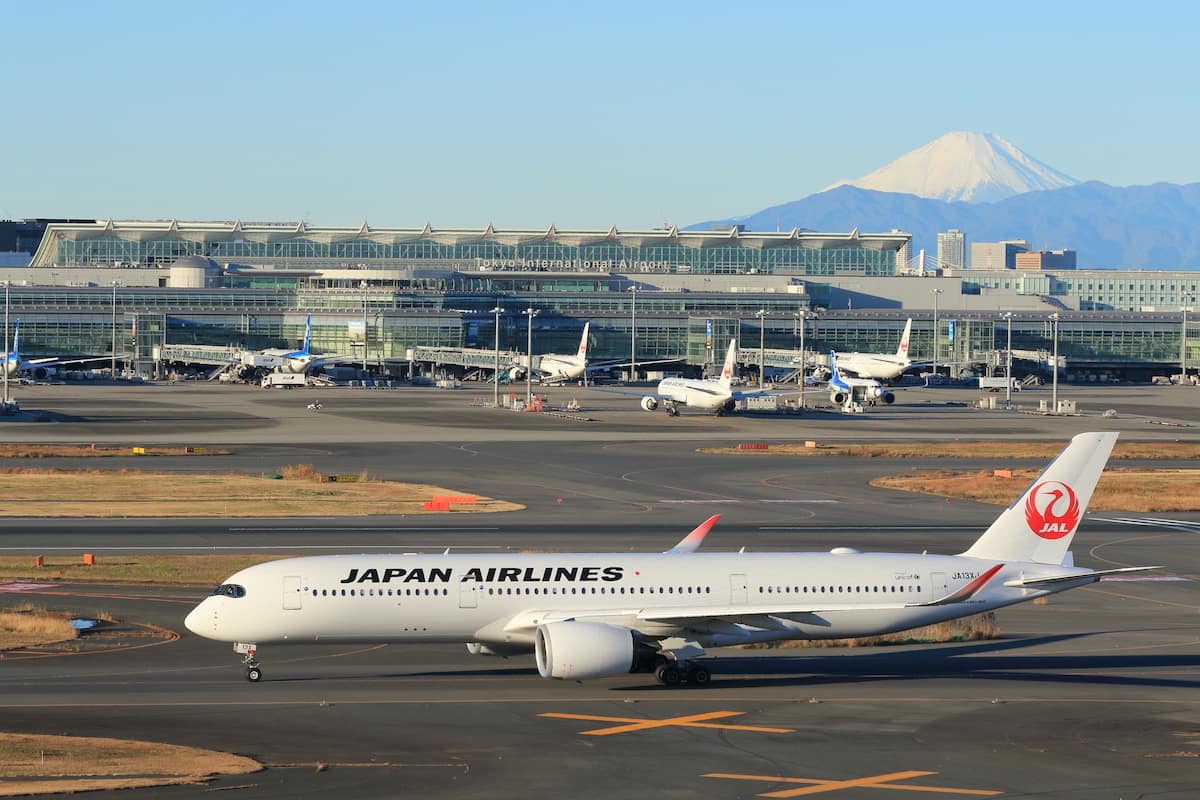 JAL 富士山　東京国際空港（羽田空港）