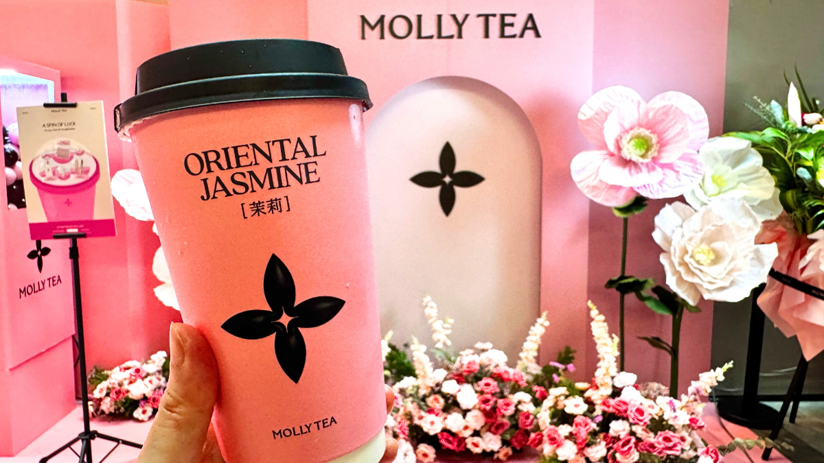 【日本未上陸の注目ティーブランド！MOLLY TEA（モリーティー）】シンガポール初上陸店を現地ルポ！今ティーブランドがアツい