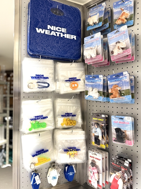 NICE WEATHER SHINJUKU キーホルダー2