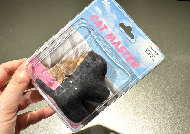 NICE WEATHER SHINJUKU 猫キーホルダー