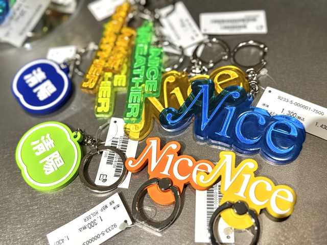 NICE WEATHER SHINJUKU　キーホルダー