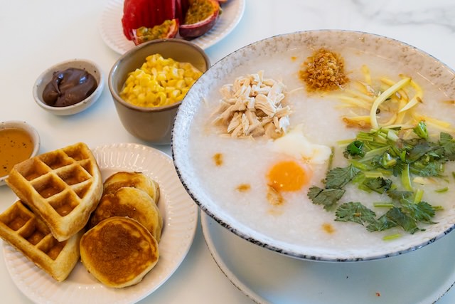 パタヤのサービスレジデンス型ホテル「サマセット パタヤ」朝食セット