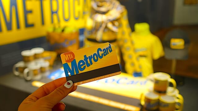 旅好きの間で話題】あの黄色いメトロカードがアート＆グッズに！お土産