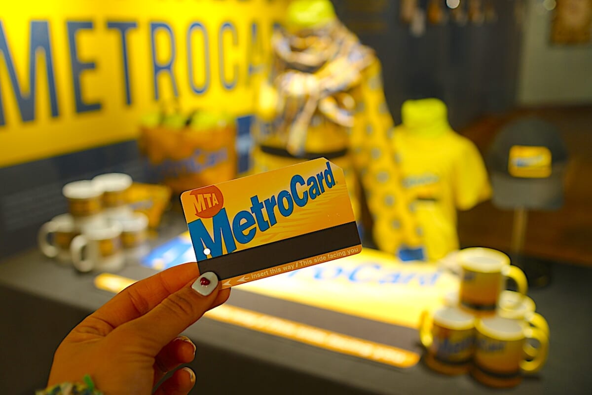 【旅好きの間で話題】あの黄色いメトロカードがアート＆グッズに！お土産探しにもおすすめのNY無料スポット