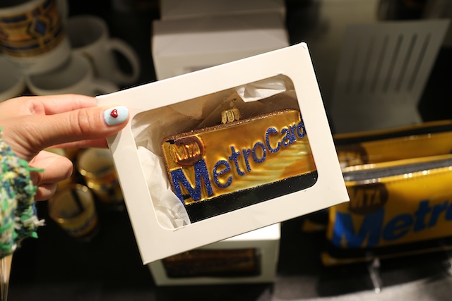 NY メトロカード アート グランド・セントラル 無料　展覧会　ニューヨーク　お土産