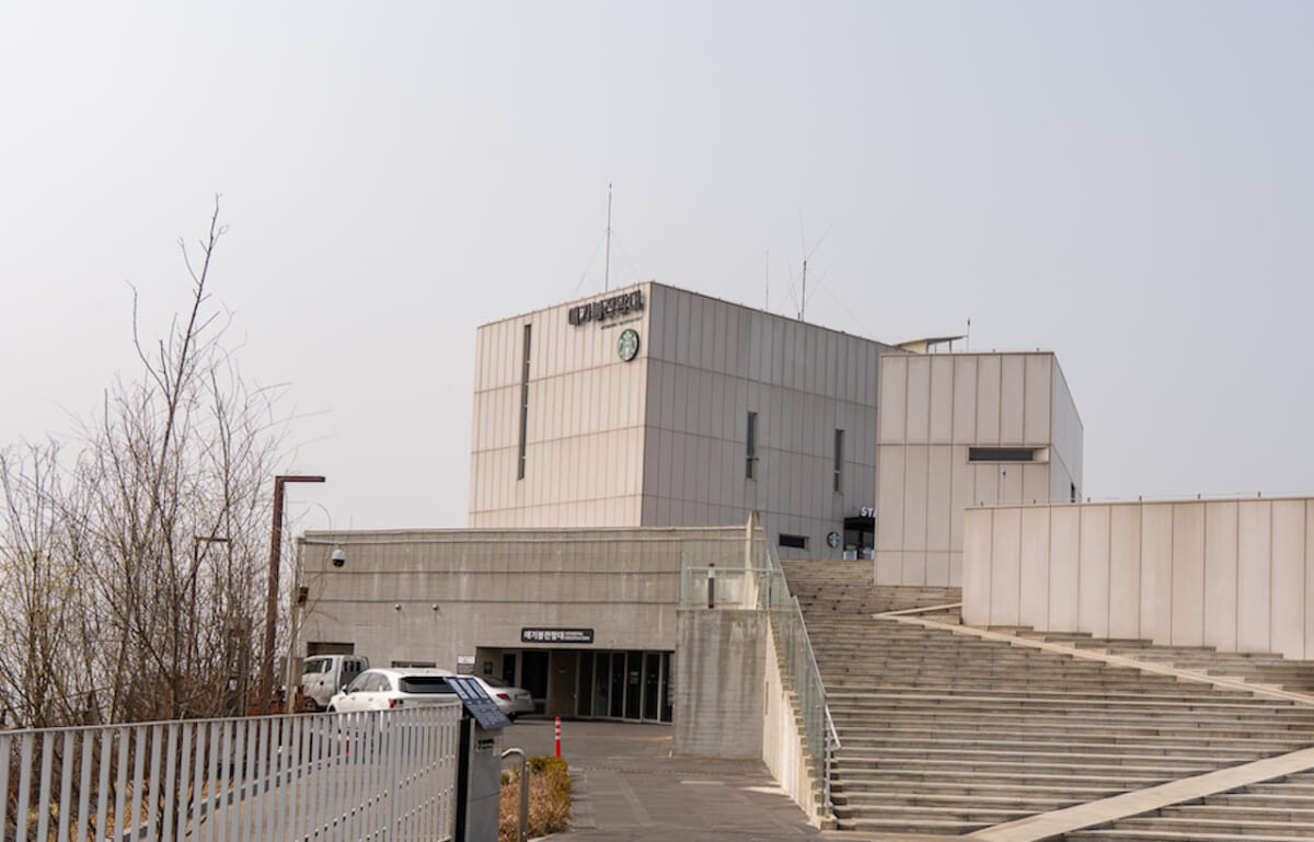 北朝鮮スタバアイキャッチ