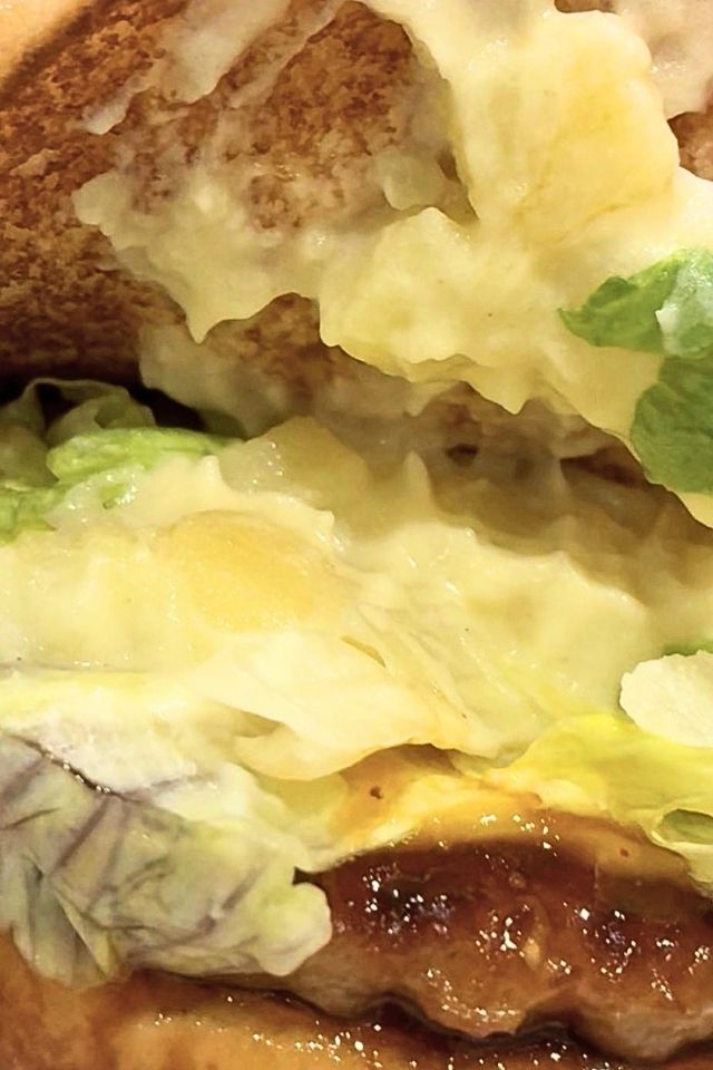 ご当地マック「北海道じゃがチーズてりやき」の中身