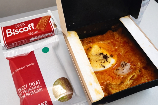 スクート　機内食　ラクサ
