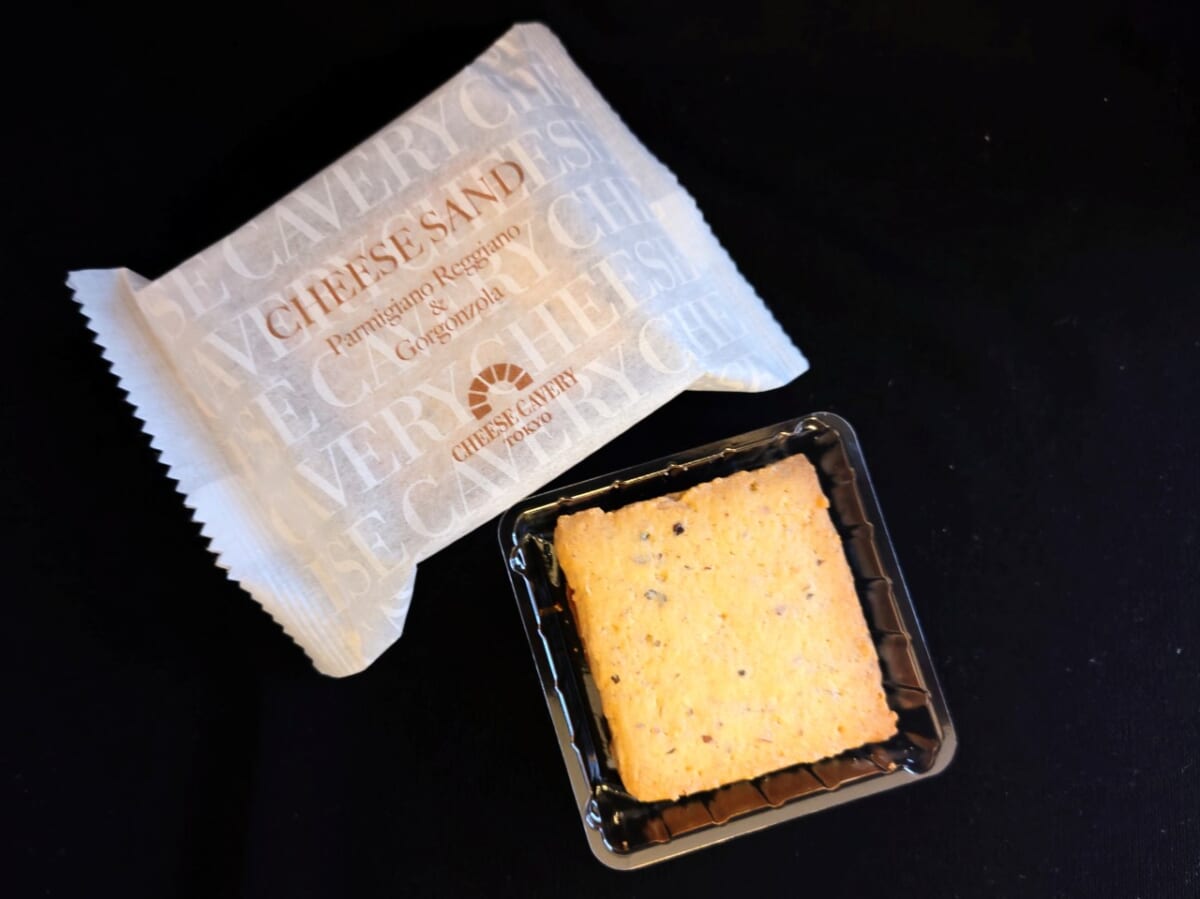 東京都江戸川区・「CHEESE CAVERY TOKYO」熟成チーズサンド2